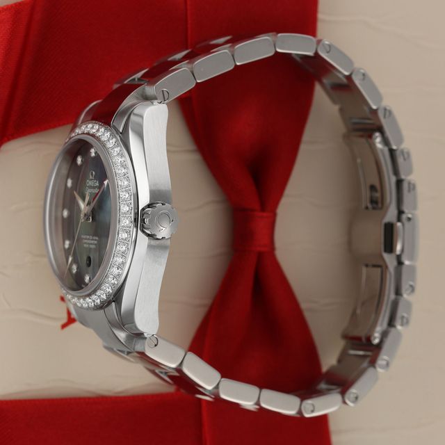 Omega Aqua Terra 150m Ladies 231.15.34.20.57.001 Image 3